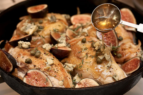Drizzle the honey over the top of the chicken and figs