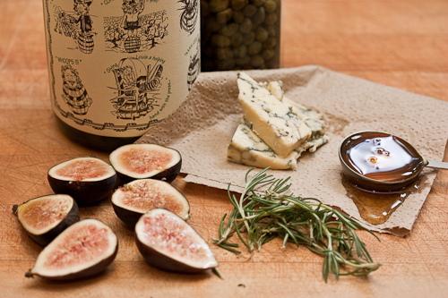 HoneyFigs Figs, honey and Stilton...rosemary joins in as do wine and capers