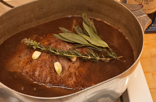 A good, snug cover on the Dutch oven holds the moisture in
